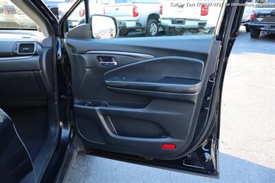 2016 Honda Pilot EX-L w/Navi  super clean inside and out! - Photo 30 - Roswell, GA 30075