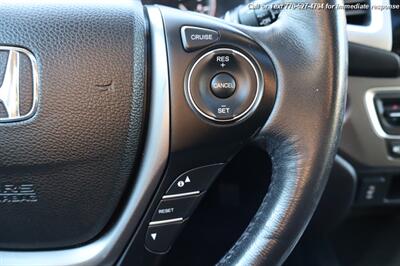2016 Honda Pilot EX-L w/Navi  super clean inside and out! - Photo 17 - Roswell, GA 30075