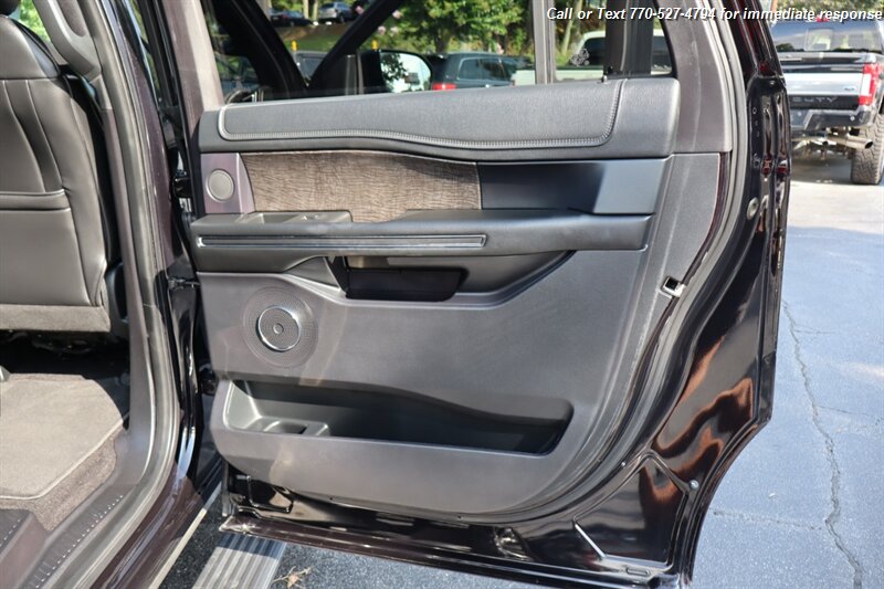 2019 Ford Expedition MAX Limited photo 30