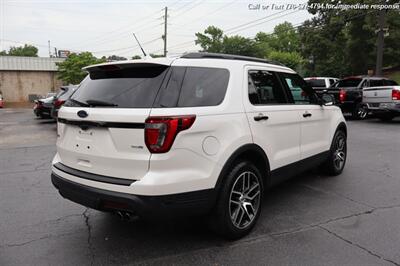 2018 Ford Explorer Sport  Extra Clean Inside & out! - Photo 6 - Roswell, GA 30075