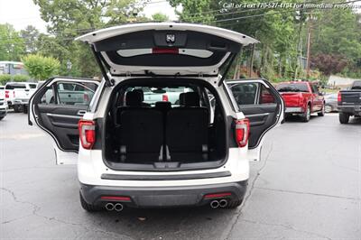 2018 Ford Explorer Sport  Extra Clean Inside & out! - Photo 35 - Roswell, GA 30075