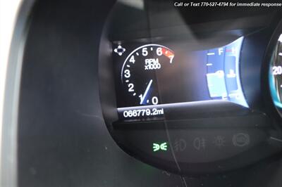 2018 Ford Edge SEL   - Photo 14 - Roswell, GA 30075