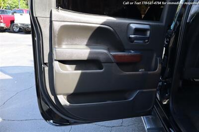 2017 GMC Sierra 1500 SLT  Extra Clean Inside & out! - Photo 24 - Roswell, GA 30075