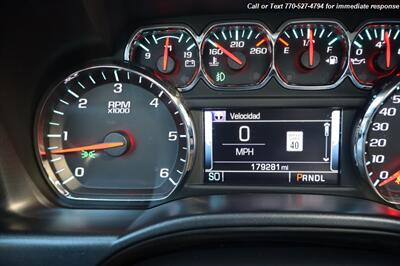 2017 GMC Sierra 1500 SLT  Extra Clean Inside & out! - Photo 13 - Roswell, GA 30075