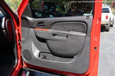 2013 GMC Sierra 2500HD SLT   - Photo 27 - Roswell, GA 30075