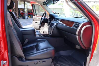 2013 GMC Sierra 2500HD SLT   - Photo 26 - Roswell, GA 30075