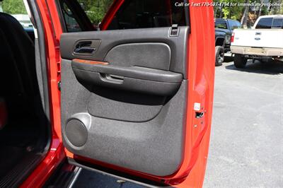 2013 GMC Sierra 2500HD SLT   - Photo 29 - Roswell, GA 30075