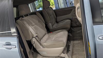 2008 Toyota Sienna LE 7-Passenger   - Photo 16 - Butler, PA 16001