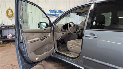 2008 Toyota Sienna LE 7-Passenger   - Photo 10 - Butler, PA 16001