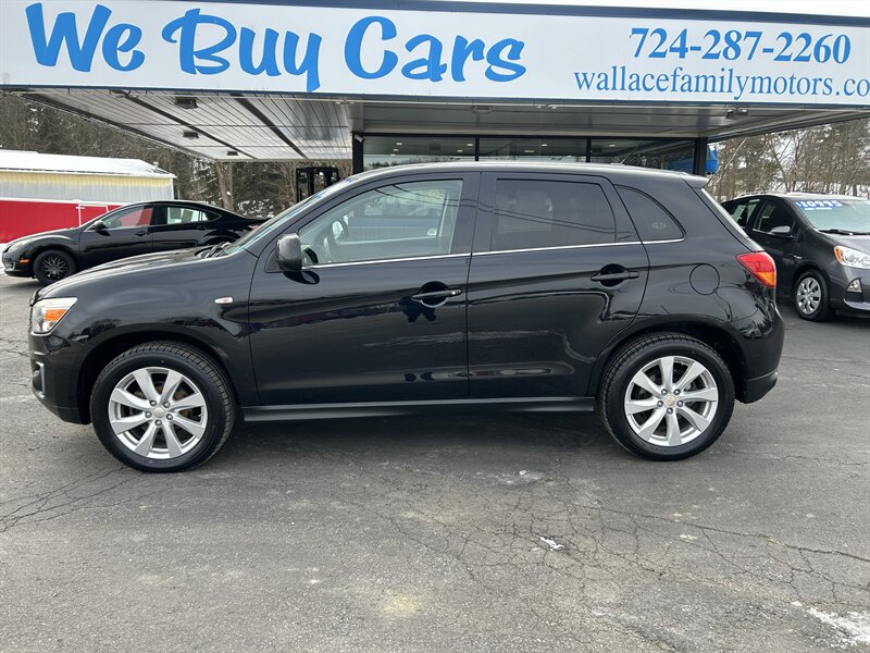 2014 Mitsubishi Outlander Sport SE's photo