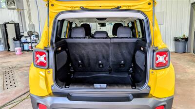 2015 Jeep Renegade Latitude   - Photo 18 - Butler, PA 16001