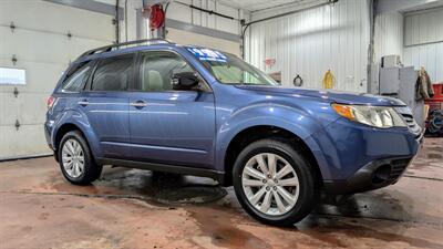 2013 Subaru Forester 2.5X Premium   - Photo 6 - Butler, PA 16001