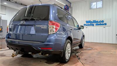 2013 Subaru Forester 2.5X Premium   - Photo 4 - Butler, PA 16001