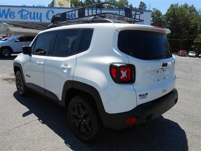 2019 Jeep Renegade Upland   - Photo 3 - Butler, PA 16001