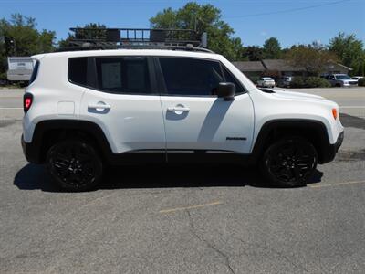 2019 Jeep Renegade Upland   - Photo 4 - Butler, PA 16001