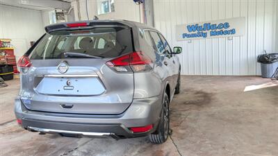 2018 Nissan Rogue S   - Photo 4 - Butler, PA 16001