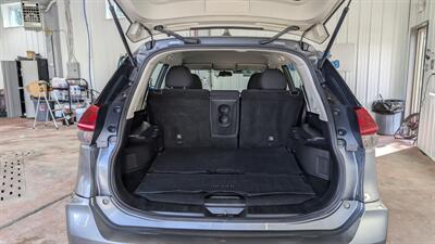 2018 Nissan Rogue S   - Photo 18 - Butler, PA 16001