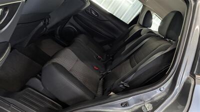 2018 Nissan Rogue S   - Photo 13 - Butler, PA 16001