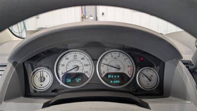 2009 Chrysler Town & Country LX   - Photo 19 - Butler, PA 16001