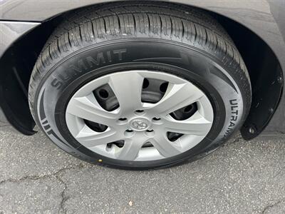 2011 Toyota Camry LE   - Photo 14 - Butler, PA 16001