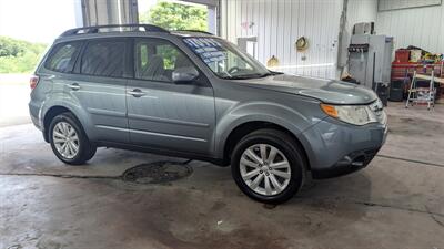 2011 Subaru Forester 2.5X Premium   - Photo 6 - Butler, PA 16001