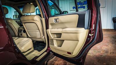 2013 Honda Pilot EX-L   - Photo 17 - Butler, PA 16001