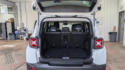 2016 Jeep Renegade Trailhawk   - Photo 18 - Butler, PA 16001