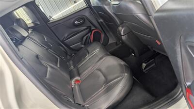 2016 Jeep Renegade Trailhawk   - Photo 17 - Butler, PA 16001
