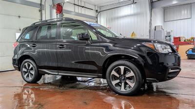 2017 Subaru Forester 2.5i Premium   - Photo 6 - Butler, PA 16001