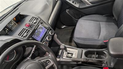 2017 Subaru Forester 2.5i Premium   - Photo 20 - Butler, PA 16001