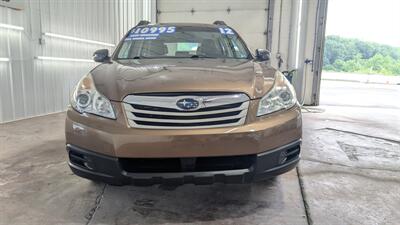 2012 Subaru Outback 2.5i   - Photo 7 - Butler, PA 16001