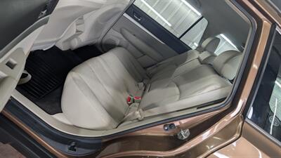 2012 Subaru Outback 2.5i   - Photo 13 - Butler, PA 16001