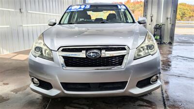 2014 Subaru Legacy 2.5i Premium   - Photo 8 - Butler, PA 16001
