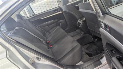 2014 Subaru Legacy 2.5i Premium   - Photo 17 - Butler, PA 16001