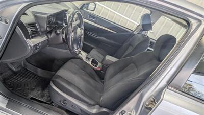 2014 Subaru Legacy 2.5i Premium   - Photo 11 - Butler, PA 16001