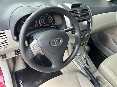 2013 Toyota Corolla LE   - Photo 8 - Butler, PA 16001