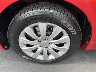 2013 Toyota Corolla LE   - Photo 14 - Butler, PA 16001