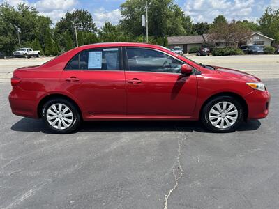2013 Toyota Corolla LE   - Photo 4 - Butler, PA 16001