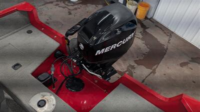 2012 TRACKER PROGUIDE V16   - Photo 25 - Butler, PA 16001
