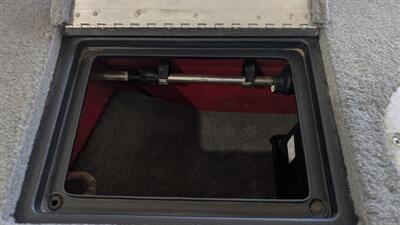 2012 TRACKER PROGUIDE V16   - Photo 12 - Butler, PA 16001