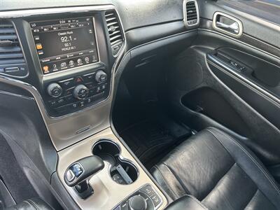 2014 Jeep Grand Cherokee Limited  4X4 - Photo 9 - Butler, PA 16001