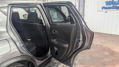 2017 Nissan Juke SV   - Photo 17 - Butler, PA 16001