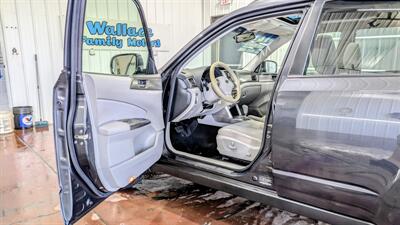 2013 Subaru Forester 2.5X Premium   - Photo 10 - Butler, PA 16001