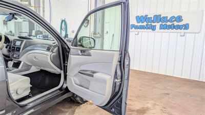 2013 Subaru Forester 2.5X Premium   - Photo 14 - Butler, PA 16001
