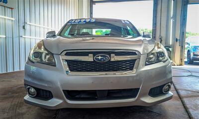 2014 Subaru Legacy 2.5i Premium   - Photo 7 - Butler, PA 16001