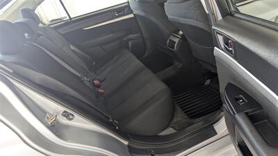 2014 Subaru Legacy 2.5i Premium   - Photo 17 - Butler, PA 16001