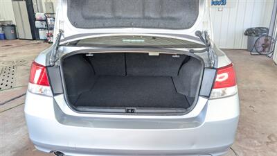 2014 Subaru Legacy 2.5i Premium   - Photo 18 - Butler, PA 16001