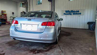 2014 Subaru Legacy 2.5i Premium   - Photo 4 - Butler, PA 16001