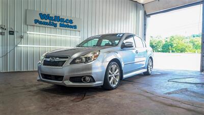 2014 Subaru Legacy 2.5i Premium   - Photo 2 - Butler, PA 16001