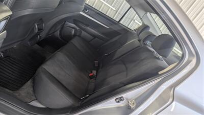 2014 Subaru Legacy 2.5i Premium   - Photo 13 - Butler, PA 16001